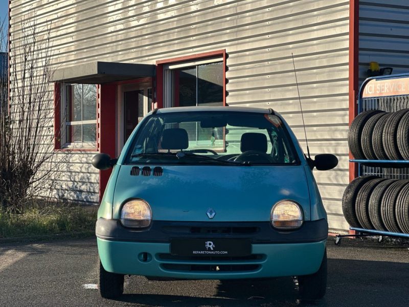 RENAULT TWINGO / ESSENCE / BOITE MANUELLE / 3 PORTES 