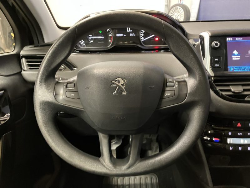 PEUGEOT 208 1.2 82ch Allure 90.000KM I TOIT PANO I CT OK