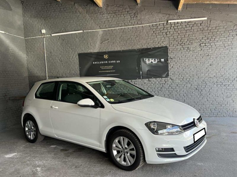 VOLKSWAGEN GOLF 2015