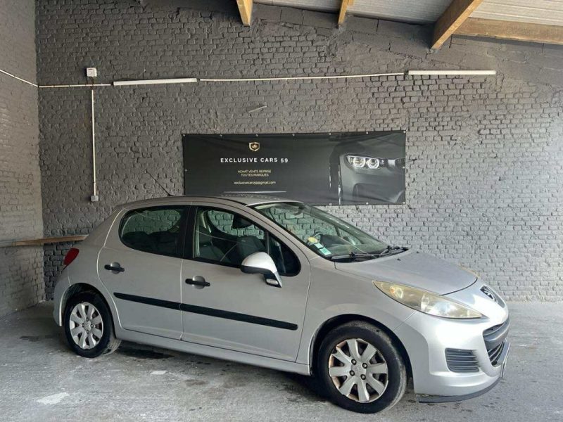 PEUGEOT 207 2009