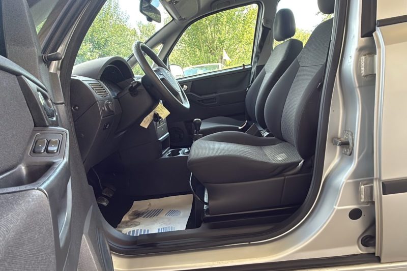 OPEL MERIVA 1.4 16V Twinport LPG 90 ch Essence/gaz COOL LINE