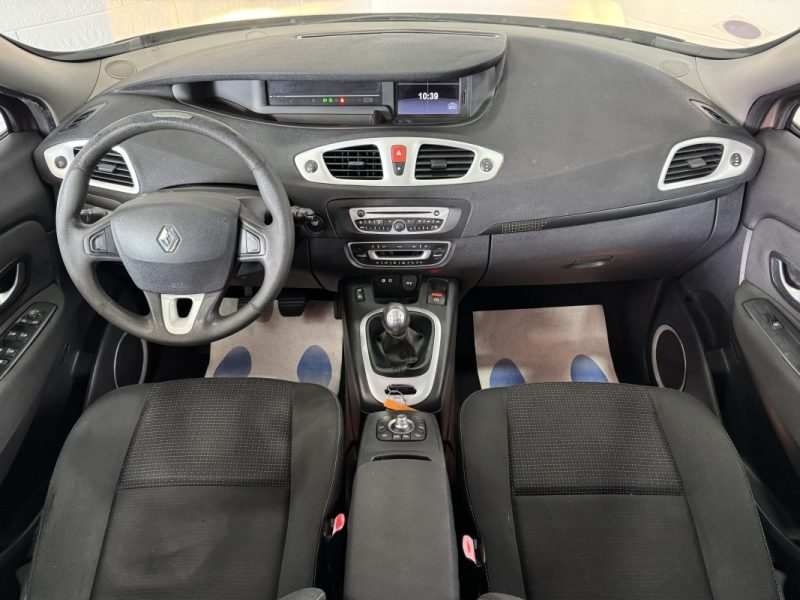 RENAULT MEGANE SCENIC 2010