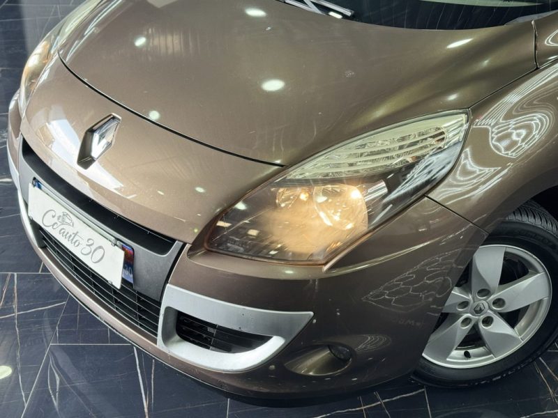 RENAULT MEGANE SCENIC 2010
