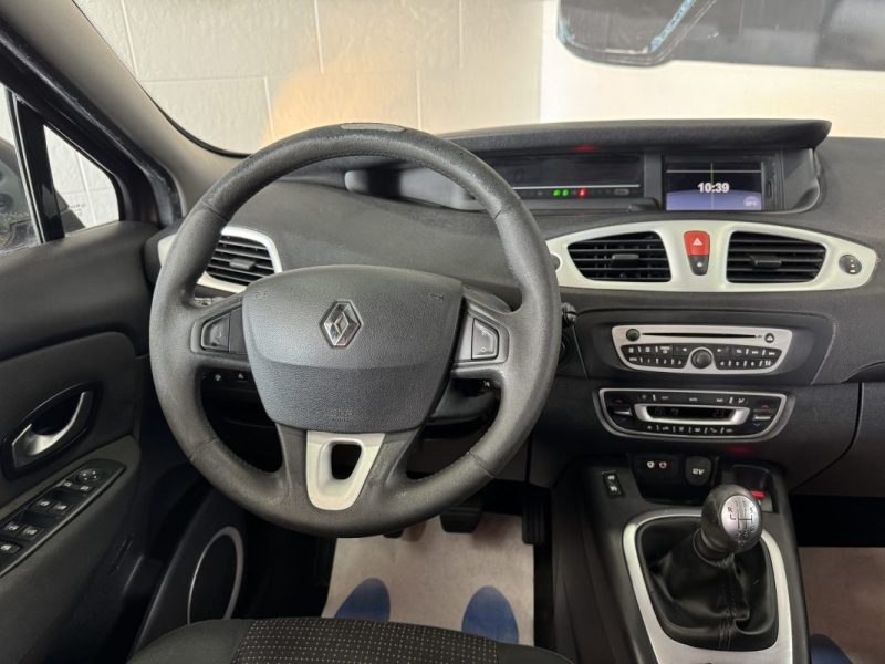 RENAULT MEGANE SCENIC 2010