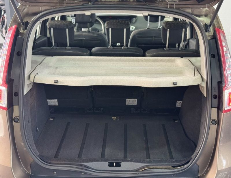 RENAULT MEGANE SCENIC 2010