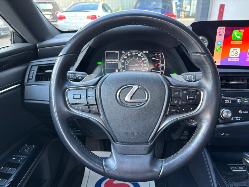 LEXUS ES 300H 2.5 VVT-i 16V 218 Hybrid E-CVT