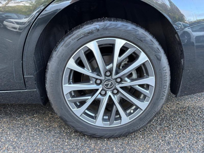 LEXUS ES 300H 2.5 VVT-i 16V 218 Hybrid E-CVT