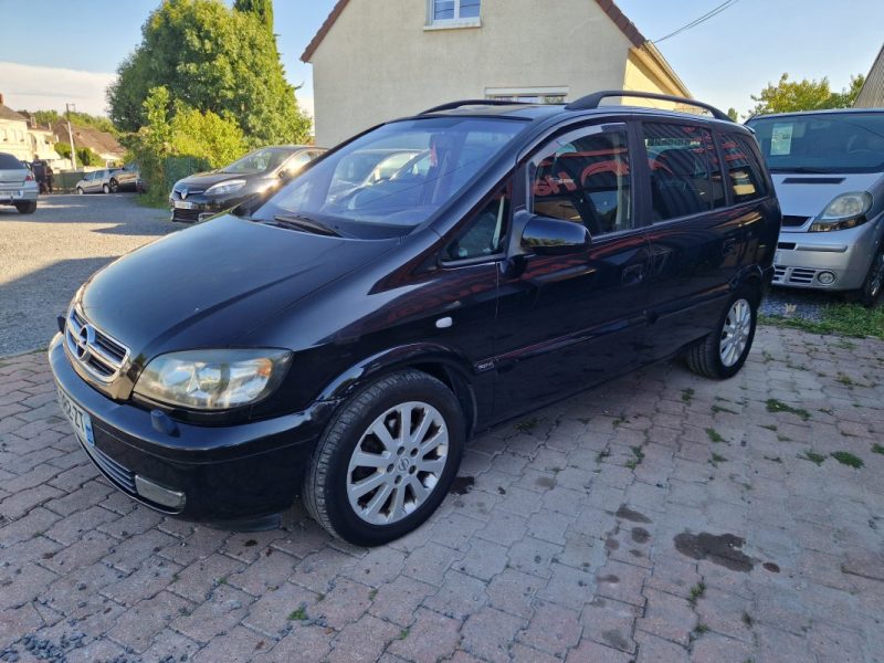 OPEL ZAFIRA 2004