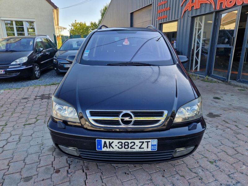 OPEL ZAFIRA 2004