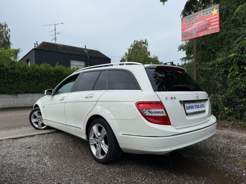 Mercedes-Benz C180 KOMPRESSOR 1.6l AVANTGARDE 156CV 2010