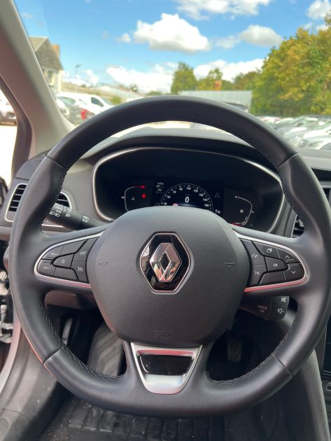 RENAULT MEGANE RENAULT MEGANE 4 IV 1.5 BLUE DCI 115 BUSINESS EDC