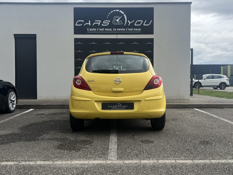 OPEL CORSA 2013
