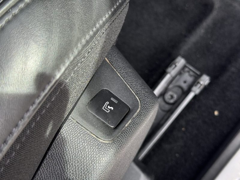 PEUGEOT 5008 1.5 BlueHDi 130ch EAT8 GT Line