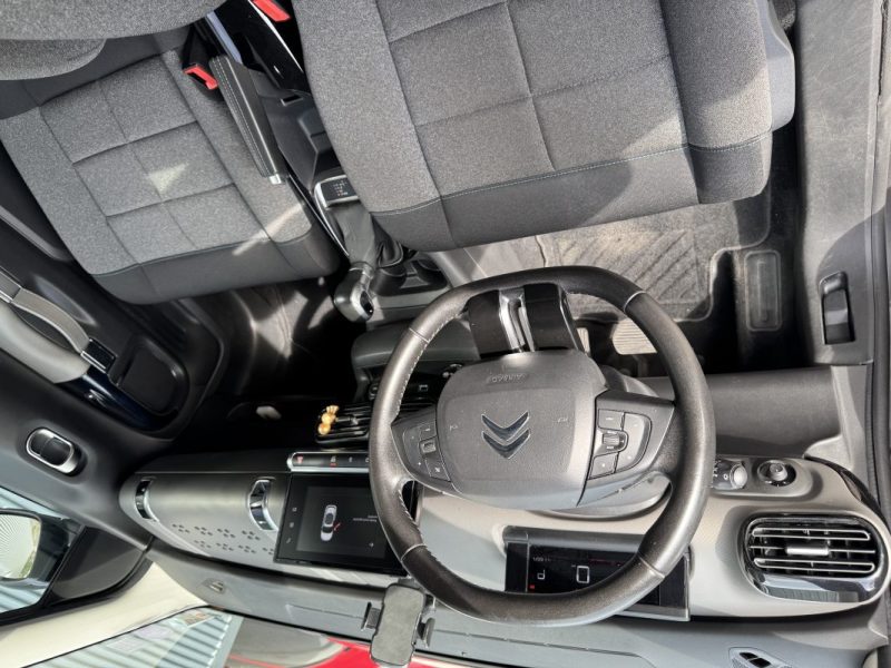 CITROEN C4 CACTUS PureTech 130ch Shine EAT6 - Suivi D'entretien Complet
