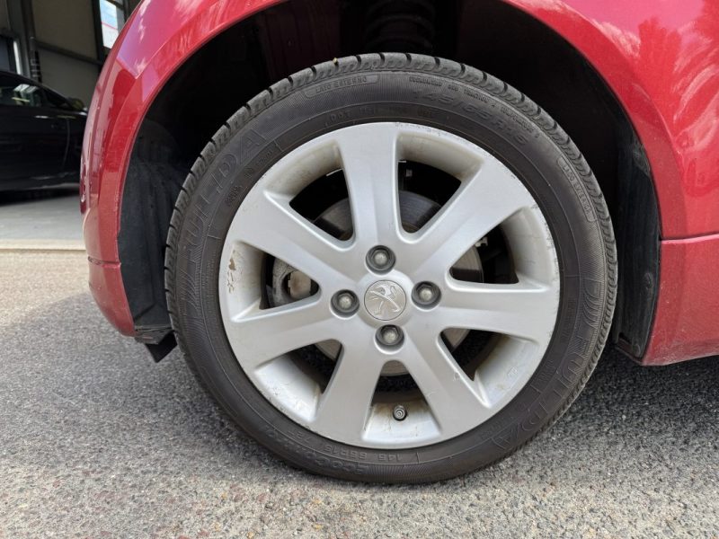 PEUGEOT ION Electrique Active