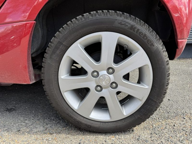 PEUGEOT ION Electrique Active