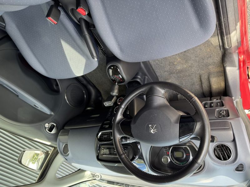 PEUGEOT ION Electrique Active