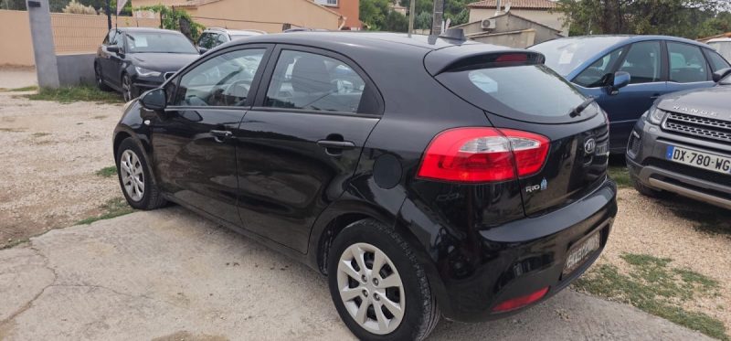 Kia Rio 1.1 CRDi Attract 75CV