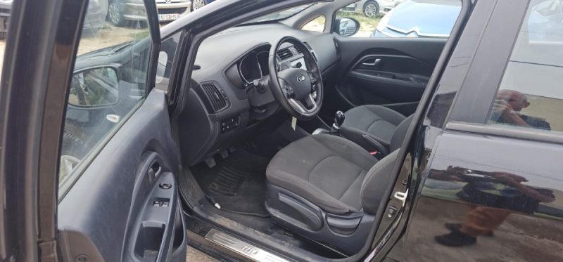 Kia Rio 1.1 CRDi Attract 75CV