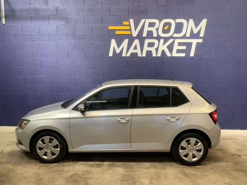 SKODA FABIA 1.0 60ch Active Greentec-Suivie complet-2 ème Main- 69 900km
