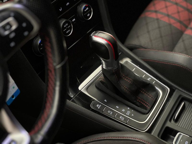 VOLKSWAGEN GOLF 7 TCR GTI 2.0 290CH DSG7
