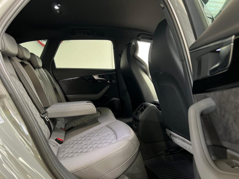 AUDI A4 AVANT 2.0 TFSI 252CH S-LINE QUATTRO S-TRONIC