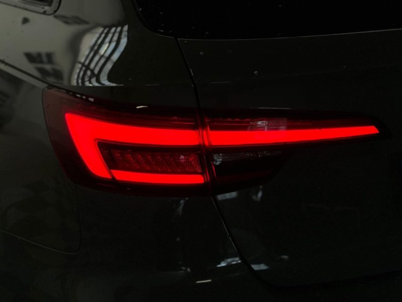 AUDI A4 AVANT 2.0 TFSI 252CH S-LINE QUATTRO S-TRONIC