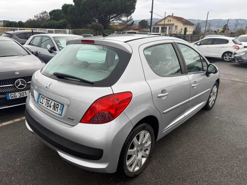 PEUGEOT 207 1.6 VTI 120CH BOITE AUTO GARANTIE
