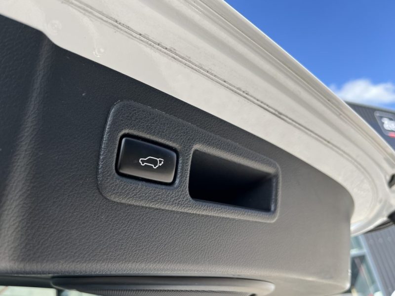 LEXUS NX300H AWD F-Sport  03/2016