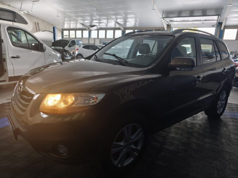 HYUNDAI SANTA FE 2.2 CRDI 197 Cv PACK PREMIUM - 7 PLACES - CLIMATISATION - RADAR DE RECUL - CAMÉRA DE RECUL - GPS  2010