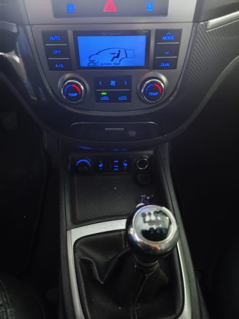 HYUNDAI SANTA FE 2.2 CRDI 197 Cv PACK PREMIUM - 7 PLACES - CLIMATISATION - RADAR DE RECUL - CAMÉRA DE RECUL - GPS  2010