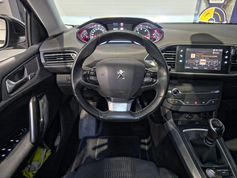PEUGEOT 308 SW 1.5 BlueHDi 130ch S&S ALLURE / SUIVI COMPLET PEUGEOT