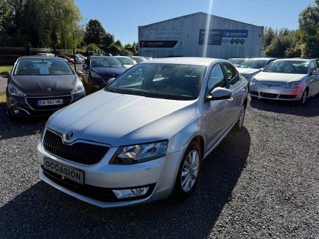 Skoda Octavia 1.6 TDI Ambition 2014 - 81006 KM