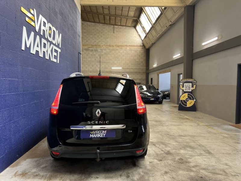 RENAULT  GRAND SCENIC 1.2 TCE - 7 PLACES - FINITION BOSE - 144000KM 