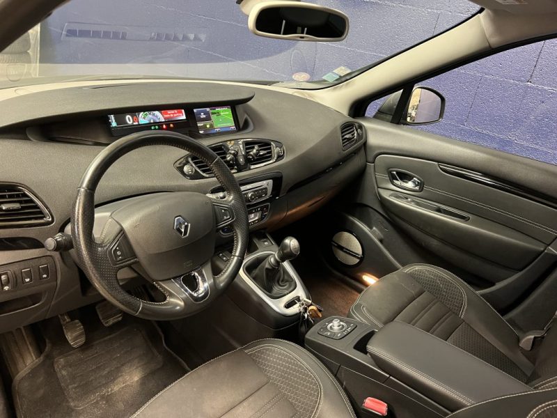 RENAULT  GRAND SCENIC 1.2 TCE - 7 PLACES - FINITION BOSE - 144000KM 