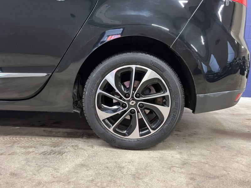 RENAULT  GRAND SCENIC 1.2 TCE - 7 PLACES - FINITION BOSE - 144000KM 