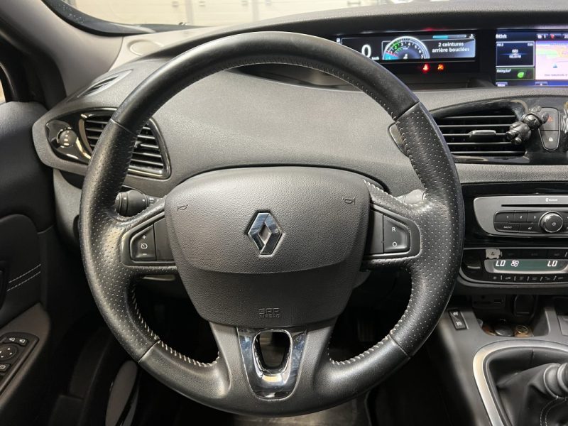 RENAULT  GRAND SCENIC 1.2 TCE - 7 PLACES - FINITION BOSE - 144000KM 