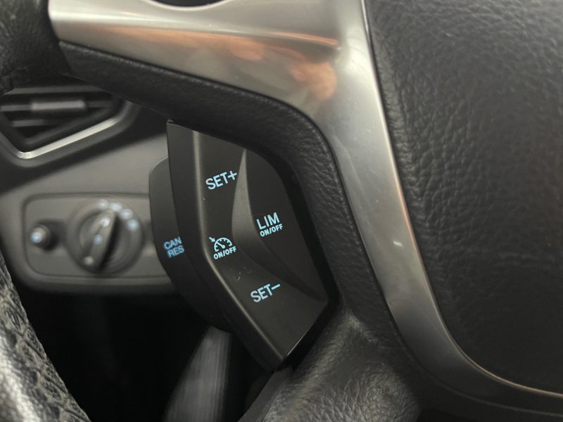 FORD KUGA GARANTIE 12 MOIS 2.0 TDCI 180ch TITANIUM 4X4 POWERSHIFT BVA