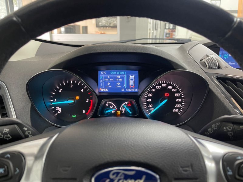 FORD KUGA GARANTIE 12 MOIS 2.0 TDCI 180ch TITANIUM 4X4 POWERSHIFT BVA