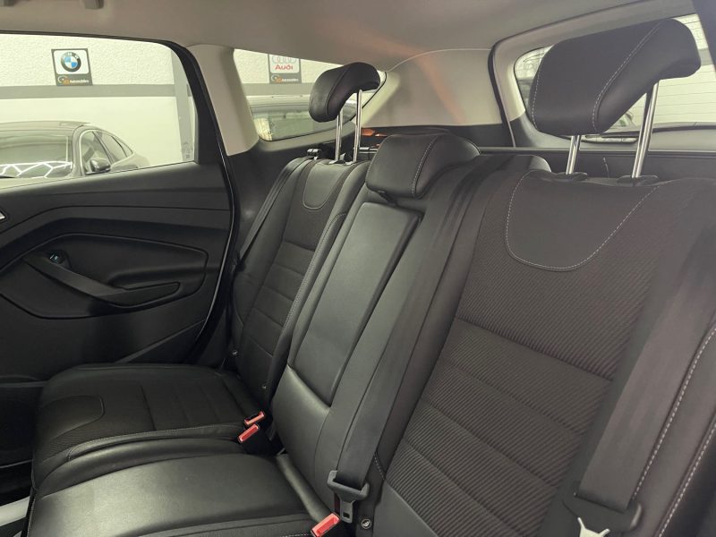 FORD KUGA GARANTIE 12 MOIS 2.0 TDCI 180ch TITANIUM 4X4 POWERSHIFT BVA