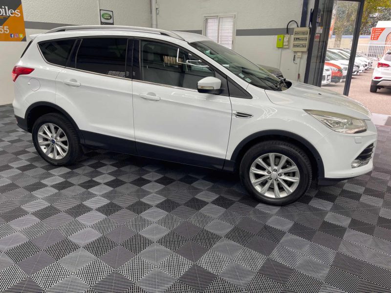 FORD KUGA GARANTIE 12 MOIS 2.0 TDCI 180ch TITANIUM 4X4 POWERSHIFT BVA