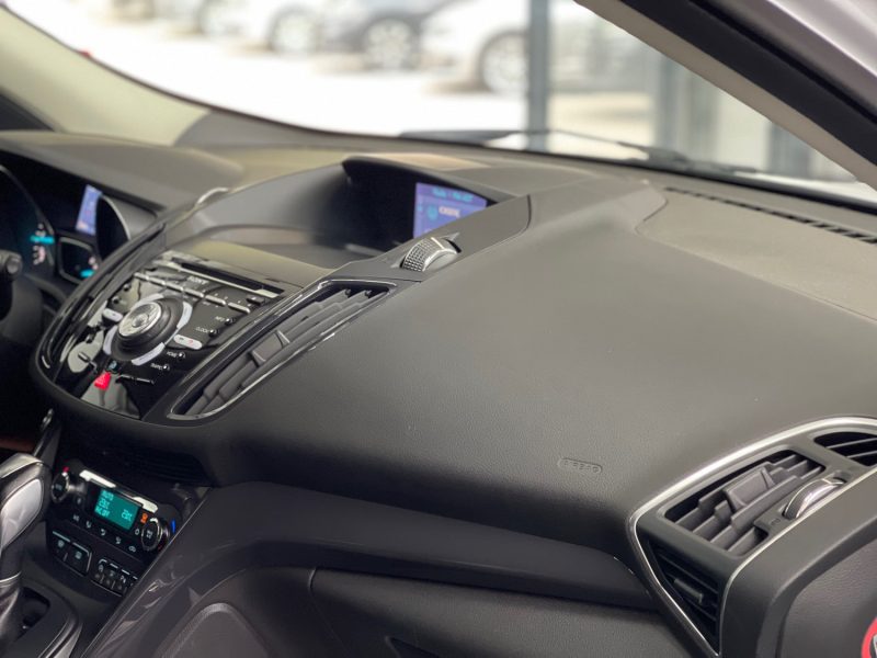 FORD KUGA GARANTIE 12 MOIS 2.0 TDCI 180ch TITANIUM 4X4 POWERSHIFT BVA