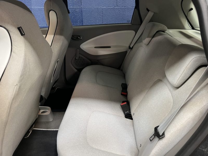RENAULT ZOE ZEN + PACK CITY -  42KW -  SOH 90% - 99000KM 