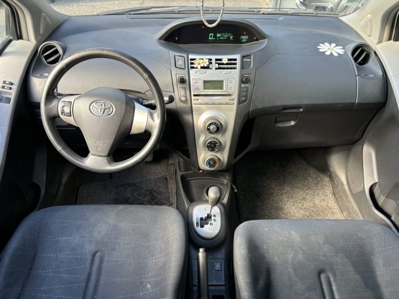 TOYOTA YARIS 2008