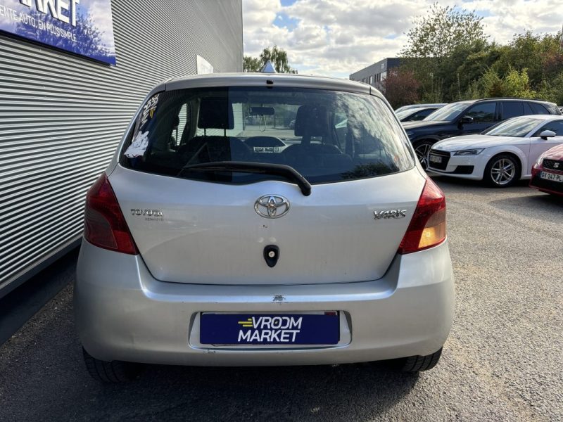 TOYOTA YARIS 2008