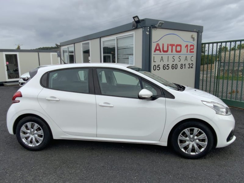 PEUGEOT 208 1.6 BLUE HDI 75 CV ACTIVE BUSINESS