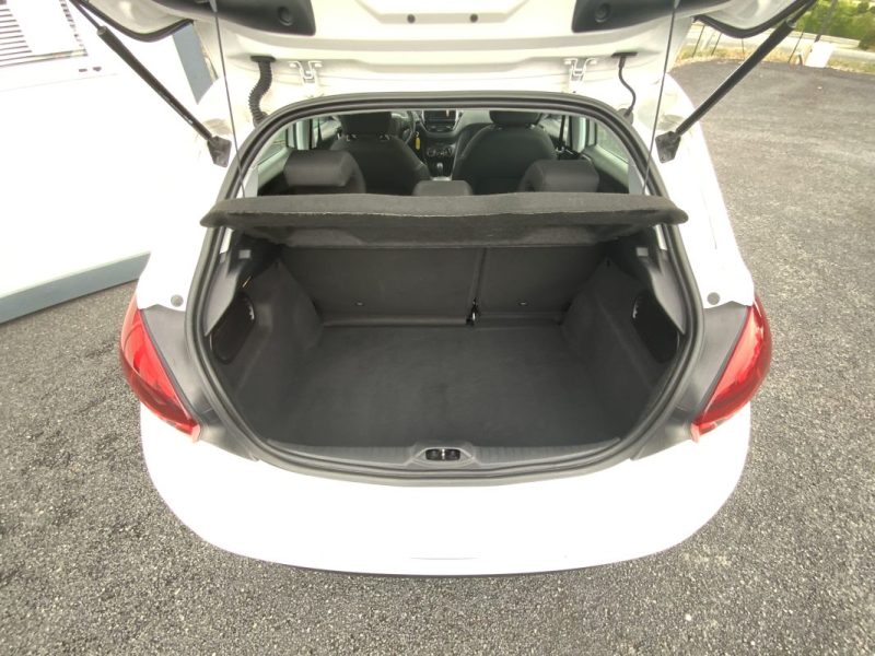 PEUGEOT 208 1.6 BLUE HDI 75 CV ACTIVE BUSINESS