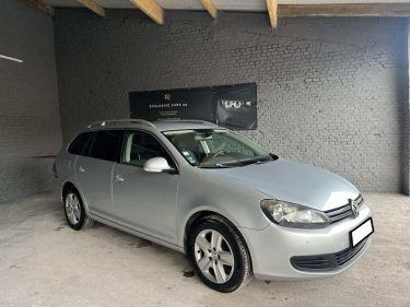 VOLKSWAGEN GOLF 2010