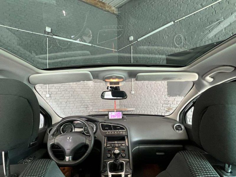 PEUGEOT 5008 1.6 HDI 112CH 7 PLACES 