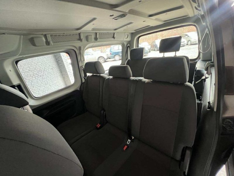 VOLKSWAGEN CADDY 2012